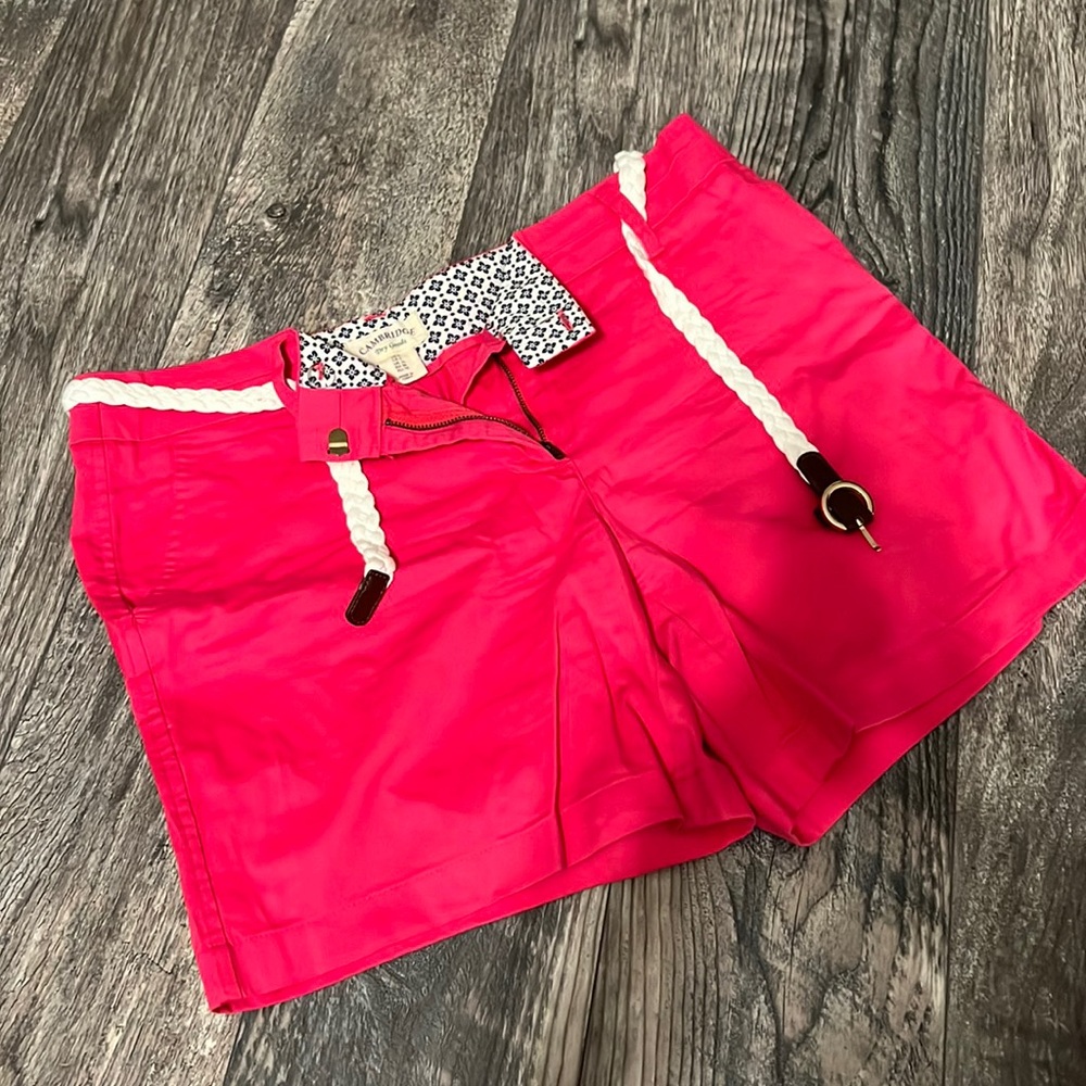 Cambridge shorts size 6 hot pink with belt cotton soft